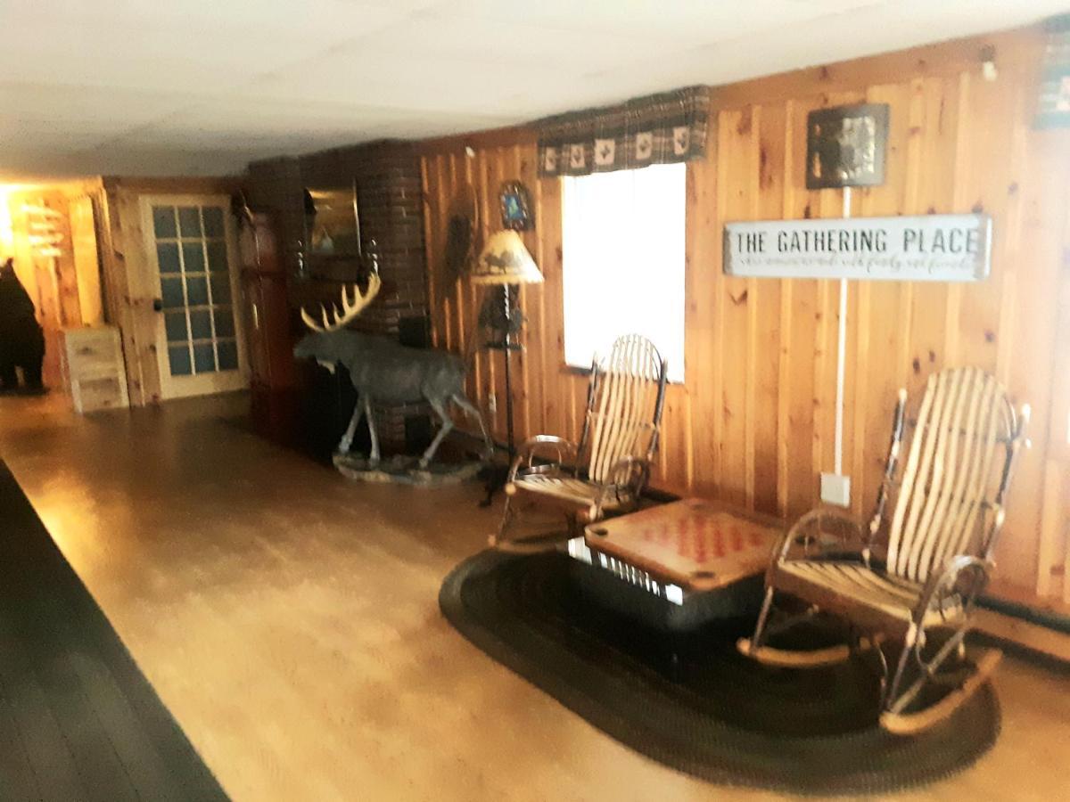 Maine Woods Inn Brewer Exteriör bild
