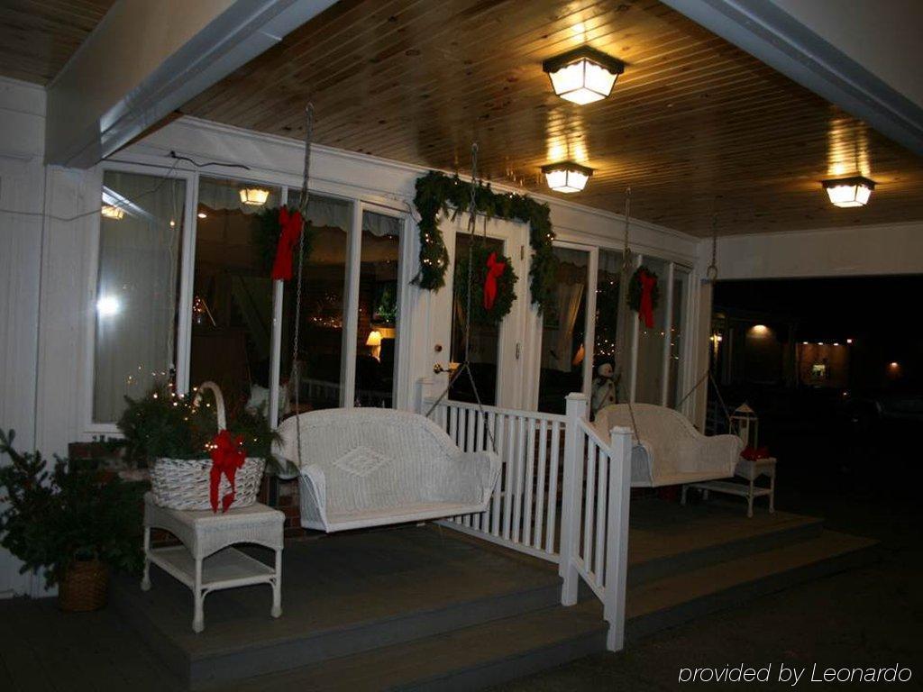 Maine Woods Inn Brewer Exteriör bild