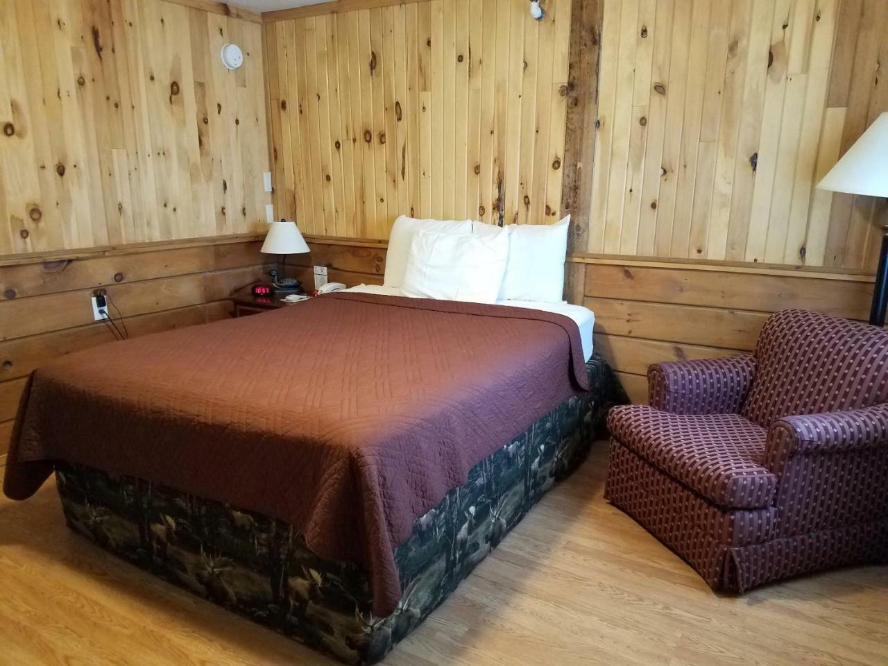 Maine Woods Inn Brewer Exteriör bild